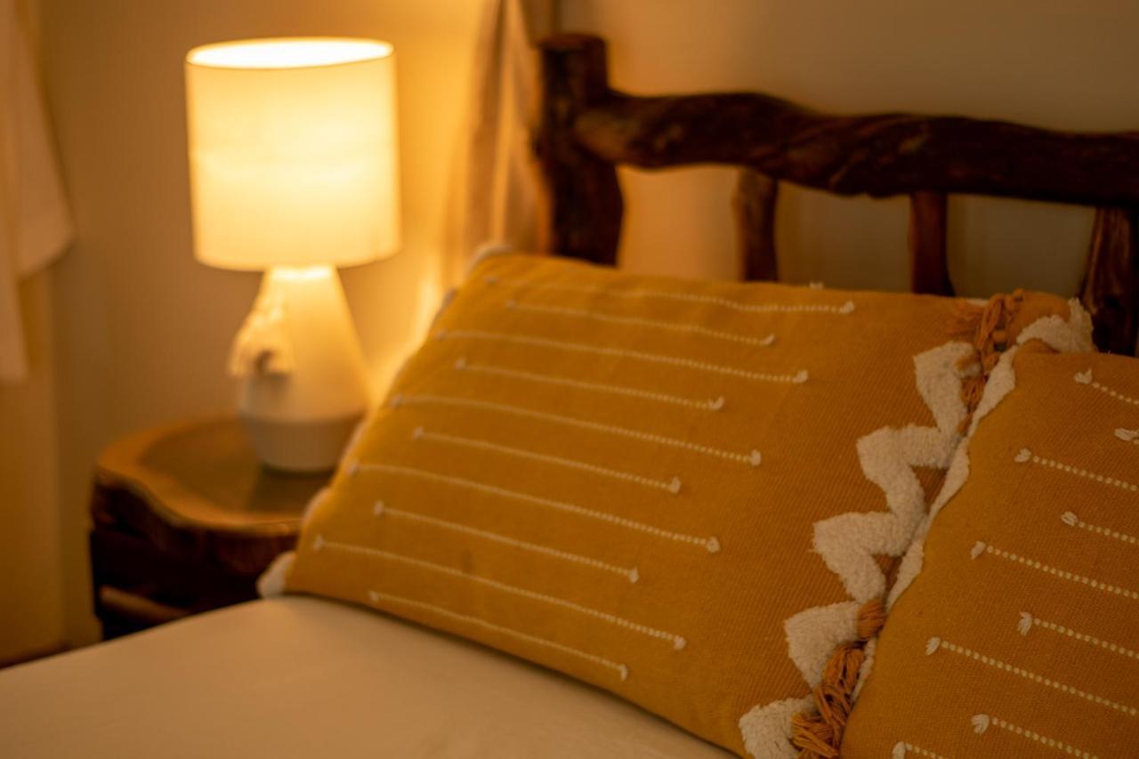Hotel La Villa Serena Антигуа-Гватемала Экстерьер фото